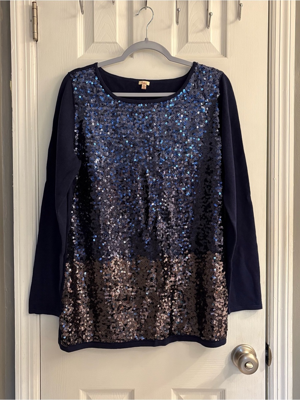 Reba Women's XL Sequin Ombre Knit Sweater Navy Blue Silver Festive Blouse.